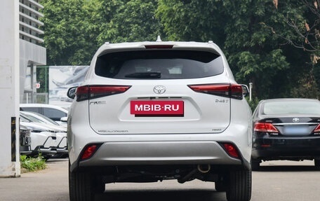 Toyota Highlander, 2026 год, 5 090 000 рублей, 10 фотография