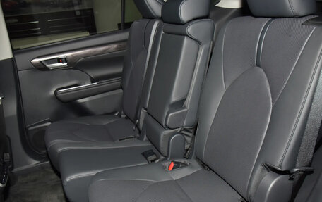 Toyota Highlander, 2026 год, 5 090 000 рублей, 34 фотография