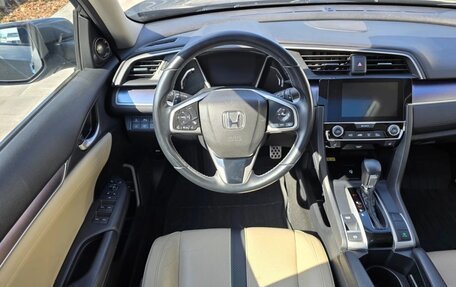 Honda Civic IX, 2017 год, 1 370 000 рублей, 5 фотография