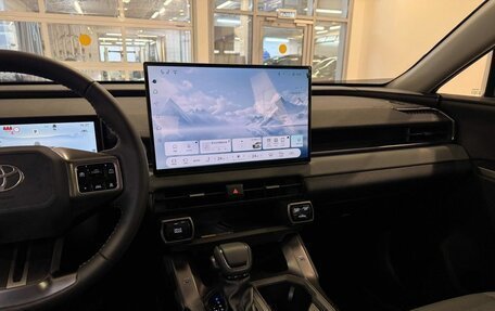 Toyota RAV4, 2026 год, 4 530 000 рублей, 18 фотография