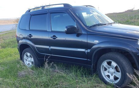 Chevrolet Niva I рестайлинг, 2011 год, 490 000 рублей, 4 фотография