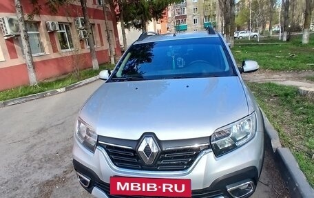 Renault Sandero II рестайлинг, 2020 год, 1 270 000 рублей, 2 фотография