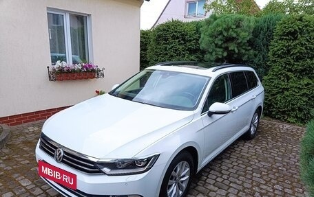 Volkswagen Passat B8 рестайлинг, 2019 год, 2 300 000 рублей, 3 фотография
