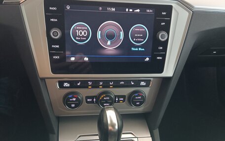 Volkswagen Passat B8 рестайлинг, 2019 год, 2 300 000 рублей, 21 фотография