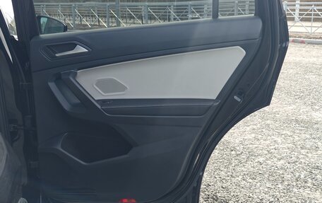 Volkswagen Tiguan II, 2022 год, 3 230 000 рублей, 15 фотография