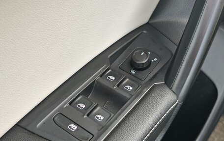Volkswagen Tiguan II, 2022 год, 3 230 000 рублей, 21 фотография