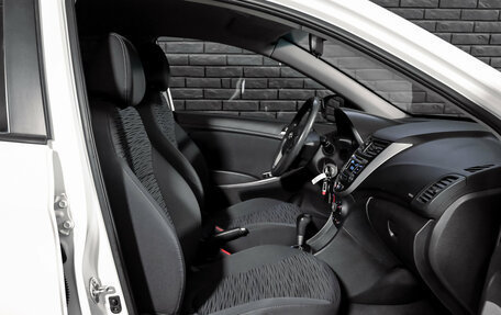 Hyundai Solaris II рестайлинг, 2015 год, 1 065 000 рублей, 10 фотография