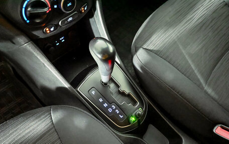 Hyundai Solaris II рестайлинг, 2015 год, 1 065 000 рублей, 13 фотография