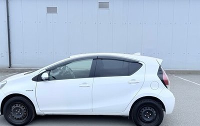 Toyota Aqua I, 2016 год, 555 000 рублей, 1 фотография