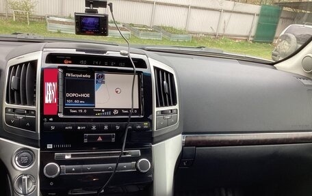 Toyota Land Cruiser 200, 2014 год, 3 990 000 рублей, 1 фотография