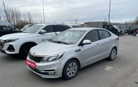 KIA Rio III рестайлинг, 2015 год, 999 000 рублей, 1 фотография