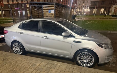 KIA Rio III рестайлинг, 2014 год, 820 000 рублей, 4 фотография