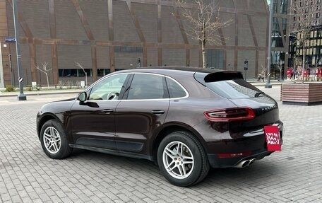 Porsche Macan I рестайлинг, 2016 год, 3 340 000 рублей, 2 фотография