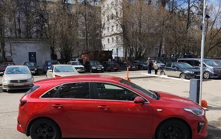 KIA cee'd III, 2018 год, 1 800 000 рублей, 2 фотография