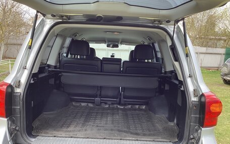 Toyota Land Cruiser 200, 2014 год, 3 990 000 рублей, 8 фотография