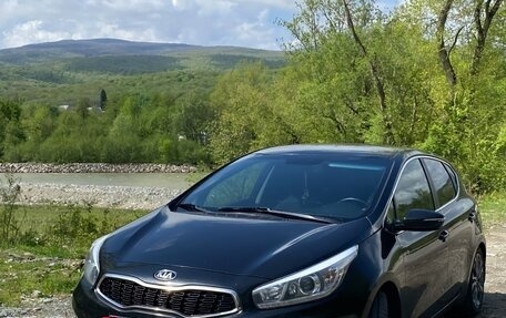 KIA cee'd III, 2016 год, 1 050 000 рублей, 2 фотография