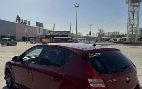 Hyundai i30 I, 2011 год, 900 000 рублей, 10 фотография