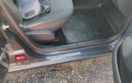 Renault Logan I, 2010 год, 350 000 рублей, 13 фотография