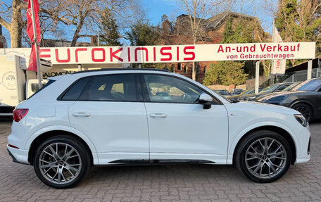 Audi Q3, 2023 год, 4 674 317 рублей, 9 фотография