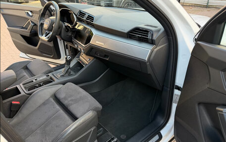 Audi Q3, 2023 год, 4 674 317 рублей, 23 фотография