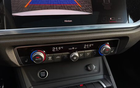 Audi Q3, 2023 год, 4 674 317 рублей, 26 фотография