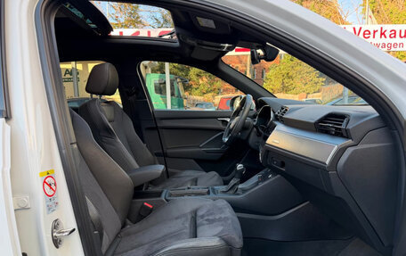 Audi Q3, 2023 год, 4 674 317 рублей, 30 фотография