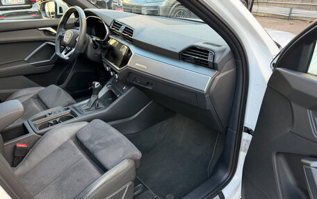 Audi Q3, 2023 год, 4 674 317 рублей, 33 фотография