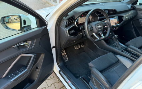 Audi Q3, 2023 год, 4 674 317 рублей, 34 фотография