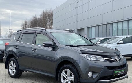 Toyota RAV4, 2014 год, 1 950 000 рублей, 2 фотография