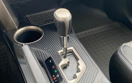 Toyota RAV4, 2014 год, 1 950 000 рублей, 25 фотография