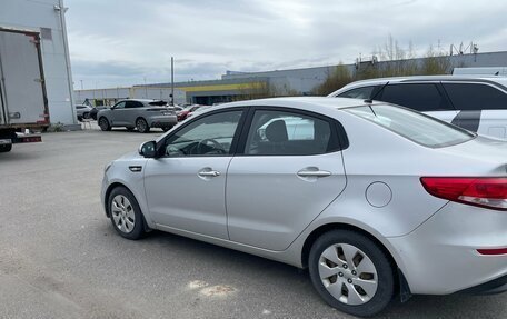 KIA Rio III рестайлинг, 2015 год, 999 000 рублей, 3 фотография