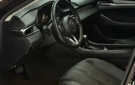 Mazda 6, 2022 год, 2 400 000 рублей, 10 фотография