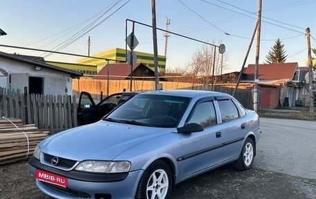 Opel Vectra B рестайлинг, 1997 год, 127 000 рублей, 1 фотография
