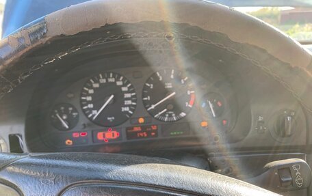 BMW 5 серия, 2000 год, 333 333 рублей, 4 фотография