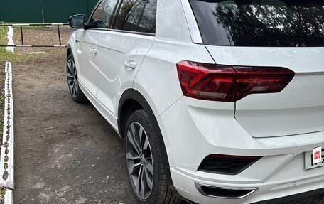 Volkswagen T-Roc I, 2019 год, 2 100 000 рублей, 3 фотография