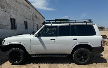 Nissan Patrol, 2003 год, 2 500 000 рублей, 3 фотография
