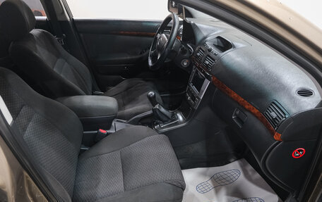 Toyota Avensis III рестайлинг, 2005 год, 749 000 рублей, 14 фотография