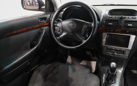 Toyota Avensis III рестайлинг, 2005 год, 749 000 рублей, 16 фотография