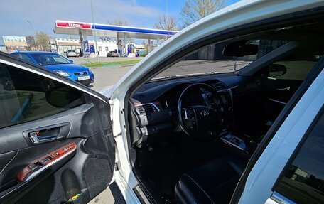 Toyota Camry, 2013 год, 1 560 000 рублей, 6 фотография