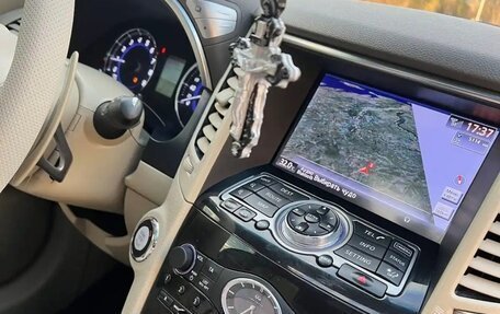 Infiniti FX II, 2012 год, 2 000 000 рублей, 14 фотография