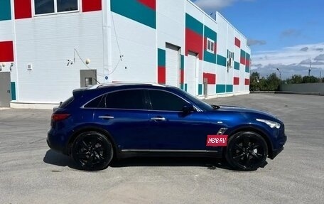 Infiniti FX II, 2012 год, 2 000 000 рублей, 7 фотография