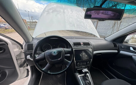 Skoda Octavia, 2011 год, 870 000 рублей, 14 фотография