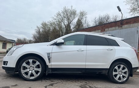 Cadillac SRX II рестайлинг, 2011 год, 1 400 000 рублей, 2 фотография