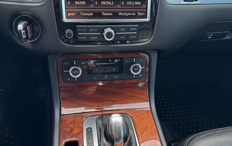Volkswagen Touareg III, 2010 год, 1 400 000 рублей, 6 фотография