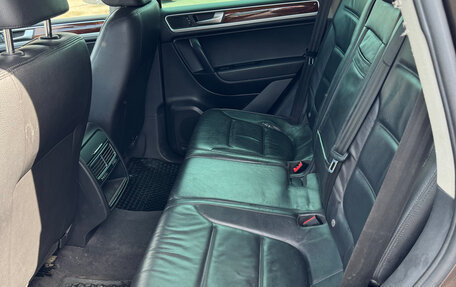 Volkswagen Touareg III, 2010 год, 1 400 000 рублей, 9 фотография