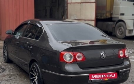 Volkswagen Passat B6, 2010 год, 900 000 рублей, 2 фотография