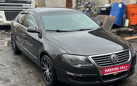 Volkswagen Passat B6, 2010 год, 900 000 рублей, 3 фотография