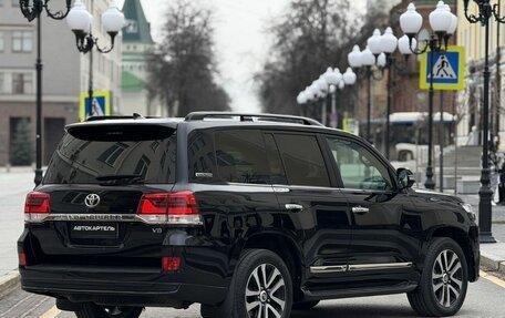 Toyota Land Cruiser 200, 2019 год, 6 400 000 рублей, 2 фотография