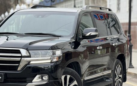 Toyota Land Cruiser 200, 2019 год, 6 400 000 рублей, 8 фотография