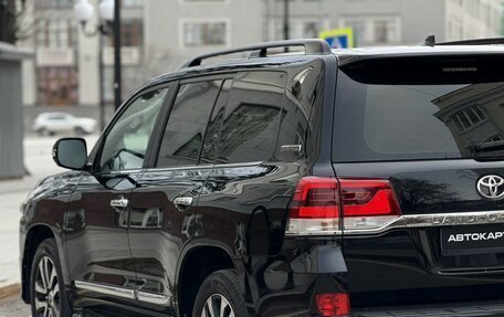Toyota Land Cruiser 200, 2019 год, 6 400 000 рублей, 23 фотография
